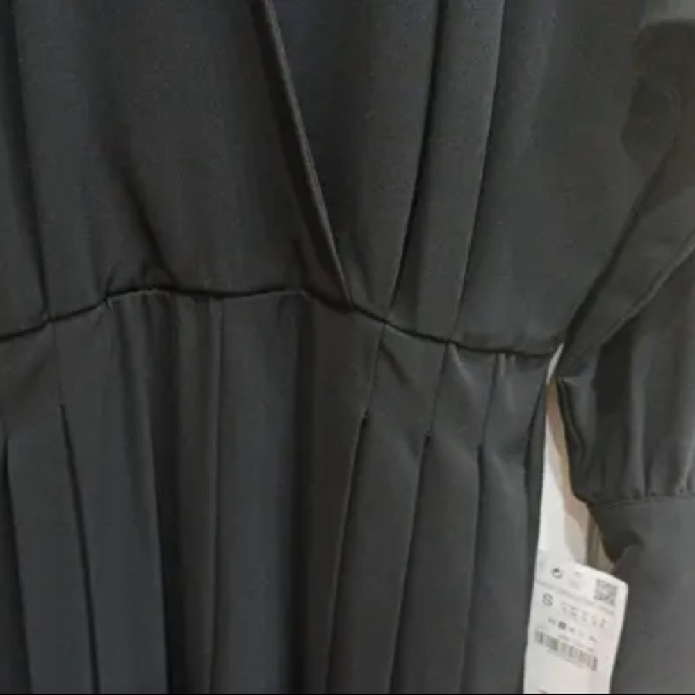 NWT ZARA BLACK CROSSOVER JUMPSUIT WITH FAUX PEARLS - Picture 7 of 15